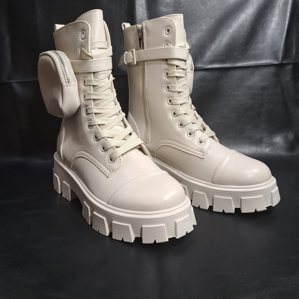 Cape Robbin Ivory Monalisa High-Tops Combat Boots Chunky Block Heels Platform 9‎